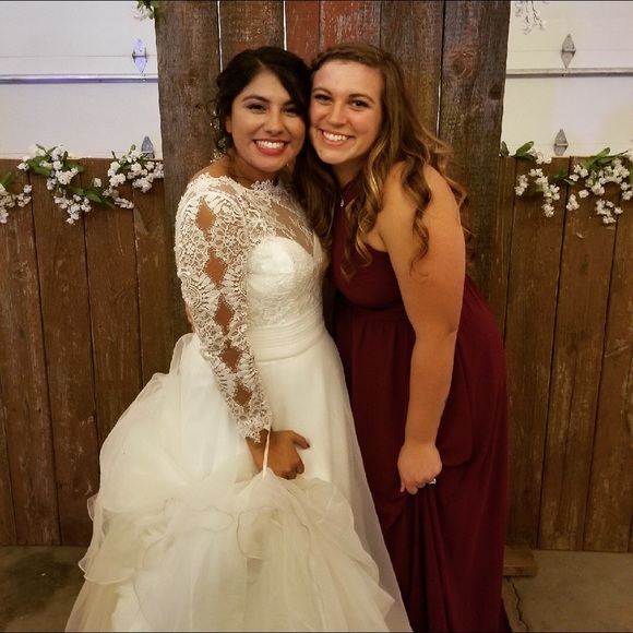 Meet your Posher, Ashlyn - Picture 1 of 8